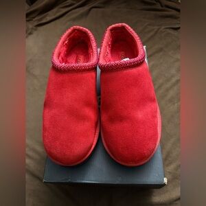 UGG Vibrant Red Tasman with Graphic Outline,Size 13